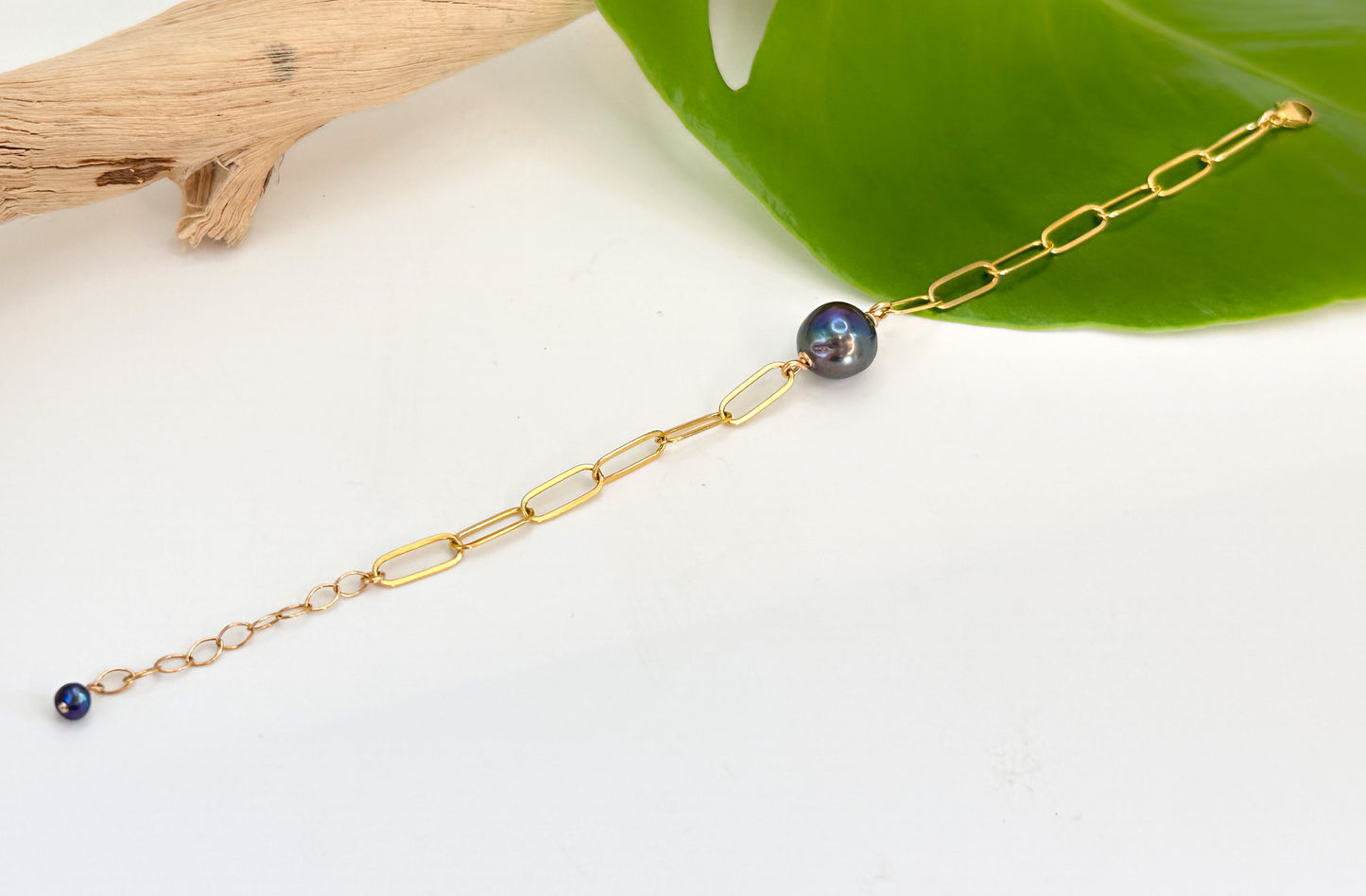 Peacock Pearl Paperclip Chain Bracelet