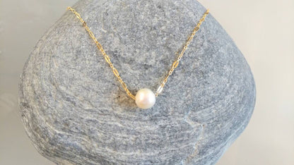 Freshwater Pearl Charm Necklace, Gold Fill or Sterling Silver Chain, Simple Necklace, Delicate Pearl Necklace, Dainty, Bridesmaid Necklace My Store