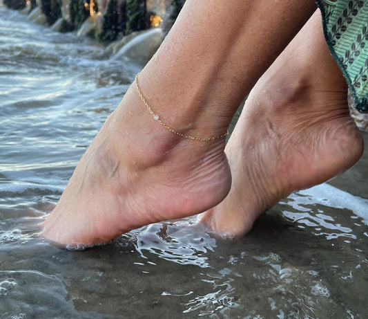 Dainty Moonstone Anklet